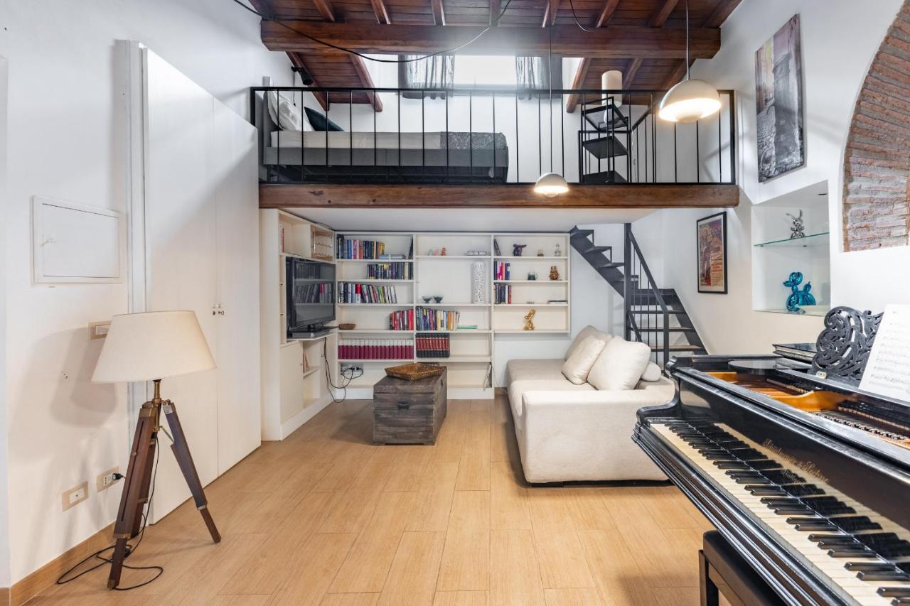 Musician Apartment Colosseo With Piano Roma Eksteriør bilde